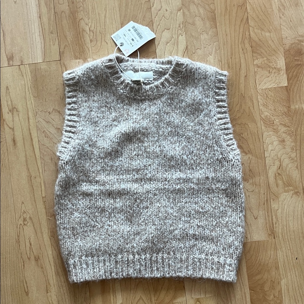 Zara Kids Beige Sweater Vest